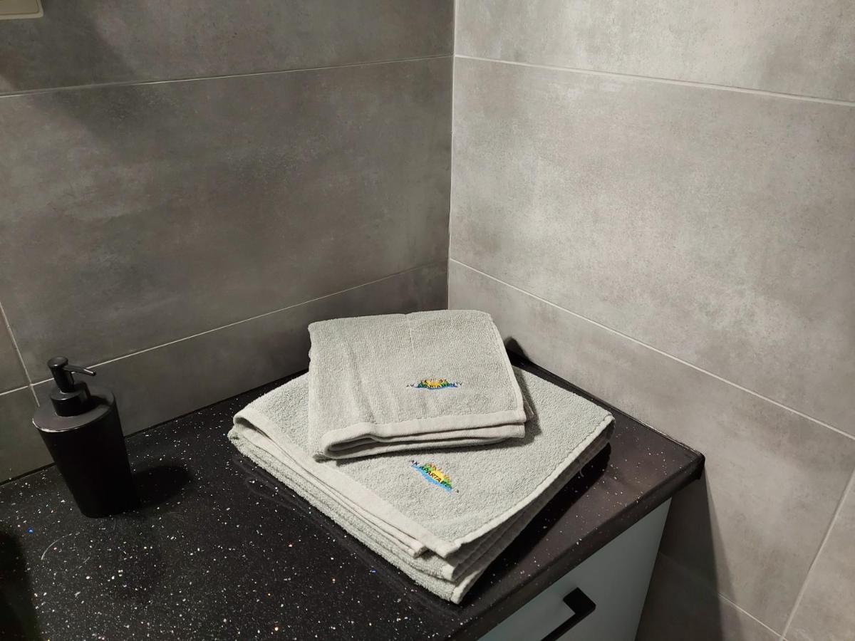 Apartamenty Z Tarasami "Mietowy Spokoj 15" "Romantyczna Szarosc 16" "Niebieska Elegancja 17" Maksymalnie Dla 6 Osob Pobierowo Extérieur photo