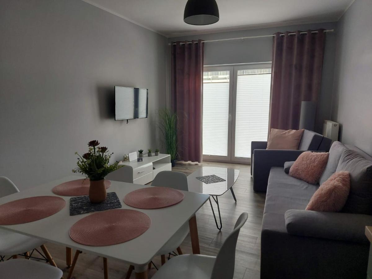 Apartamenty Z Tarasami "Mietowy Spokoj 15" "Romantyczna Szarosc 16" "Niebieska Elegancja 17" Maksymalnie Dla 6 Osob Pobierowo Extérieur photo