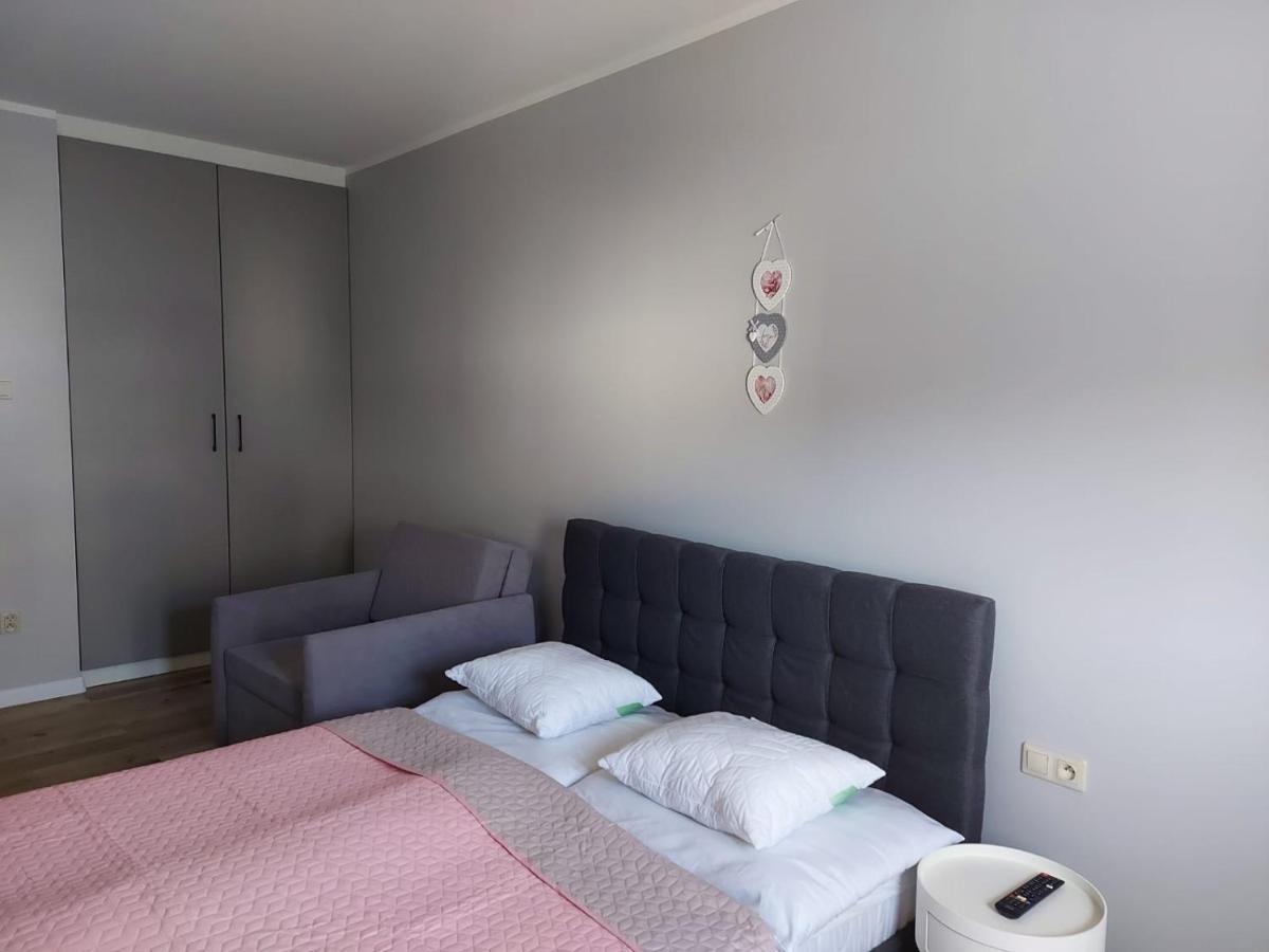 Apartamenty Z Tarasami "Mietowy Spokoj 15" "Romantyczna Szarosc 16" "Niebieska Elegancja 17" Maksymalnie Dla 6 Osob Pobierowo Extérieur photo